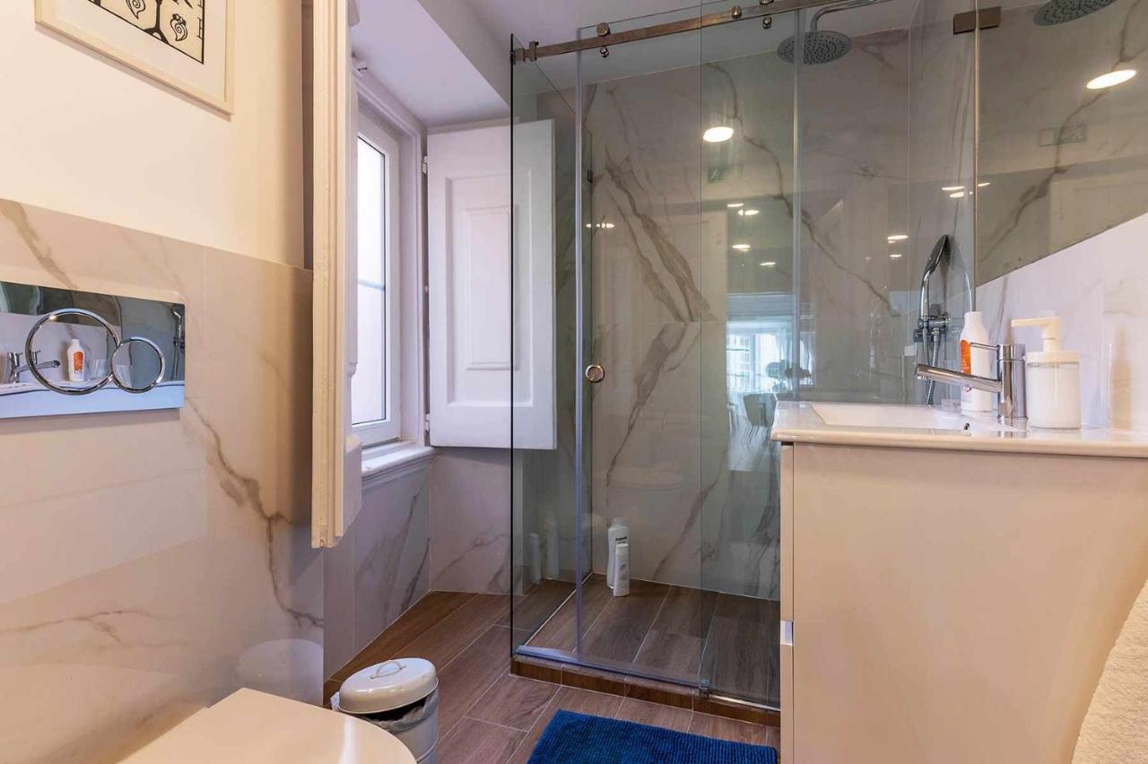Bairro Alto Palace Special For Groups Up To 24 Guests Lissabon Buitenkant foto