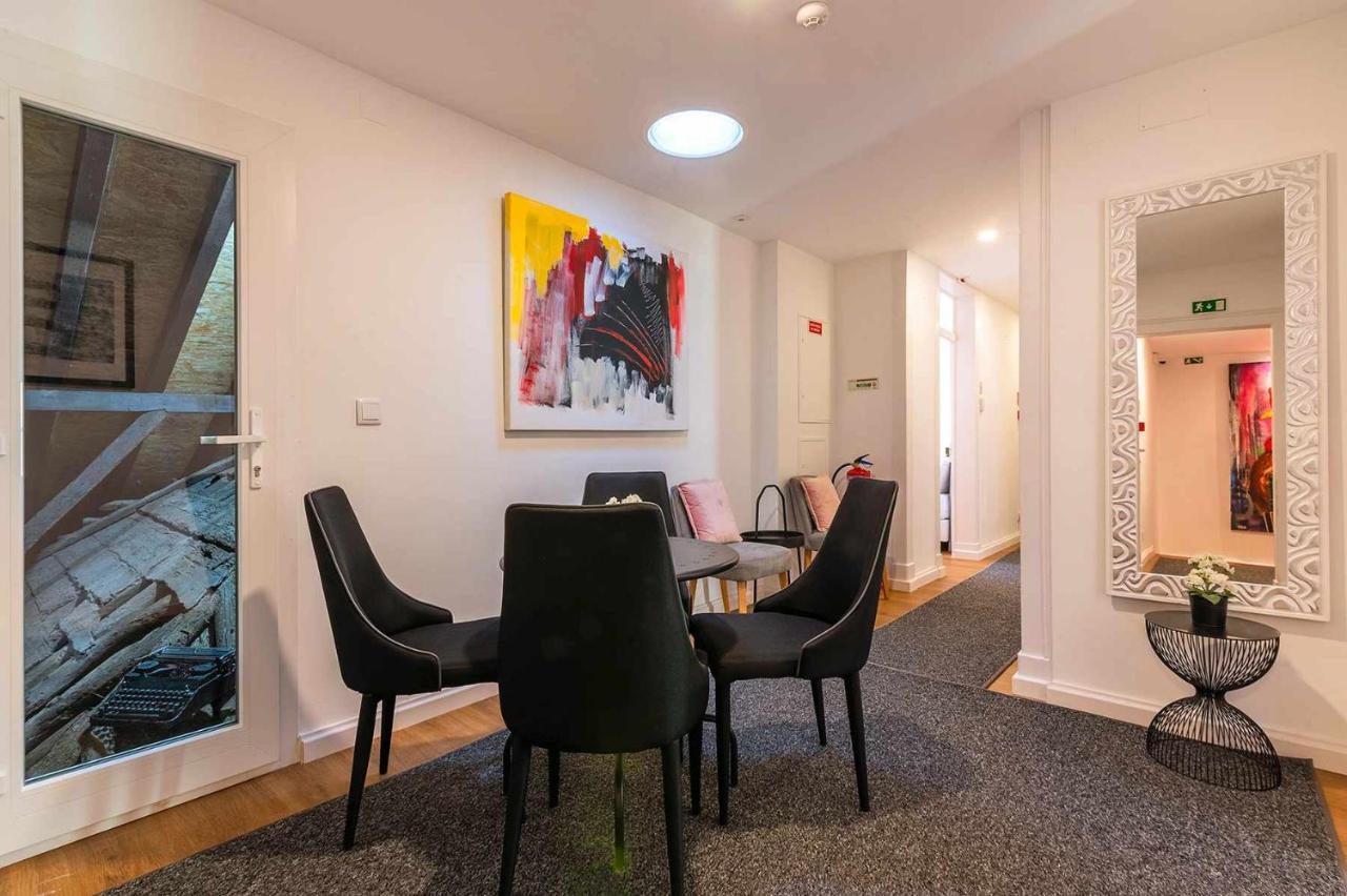 Bairro Alto Palace Special For Groups Up To 24 Guests Lissabon Buitenkant foto